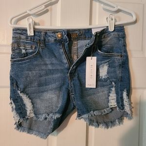 Mid rise short